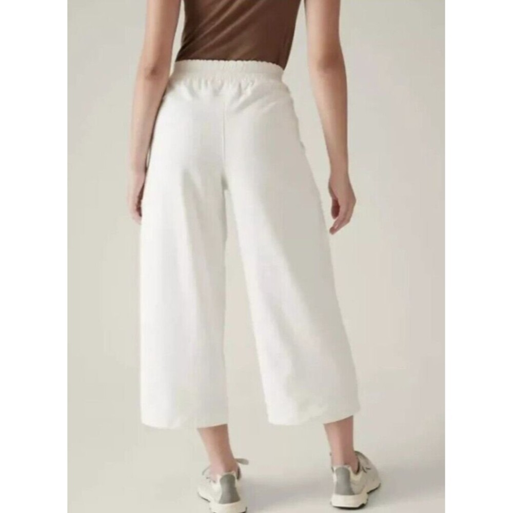 ATHLETA Triumph Hybrid Wide Leg Cropped Sweatpants Ivory Cream Womens XL - Picture 10 of 13